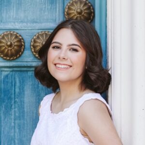 headshot - Camille Deschapelles